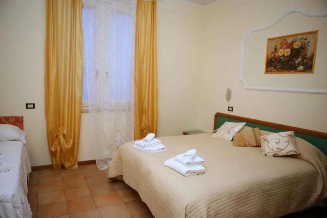 Hotel La Torre Rimini 3*,